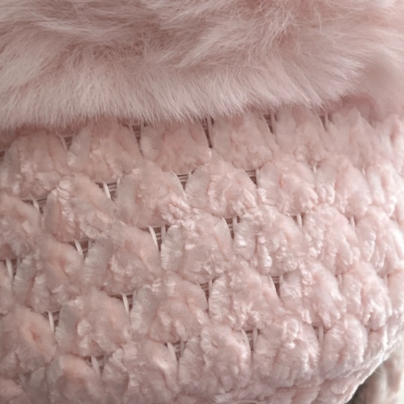 Slippers - Cuddl Duds NWT - so soft, cozy and comfortable - Picture 6 of 11